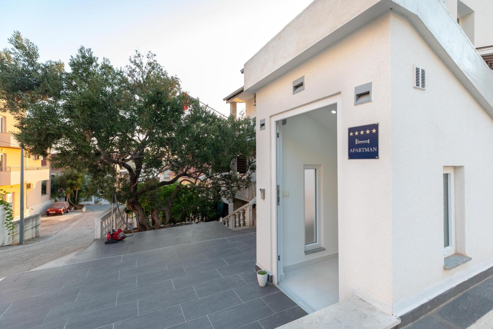 Luxury Apartment Aria Трогир Экстерьер фото